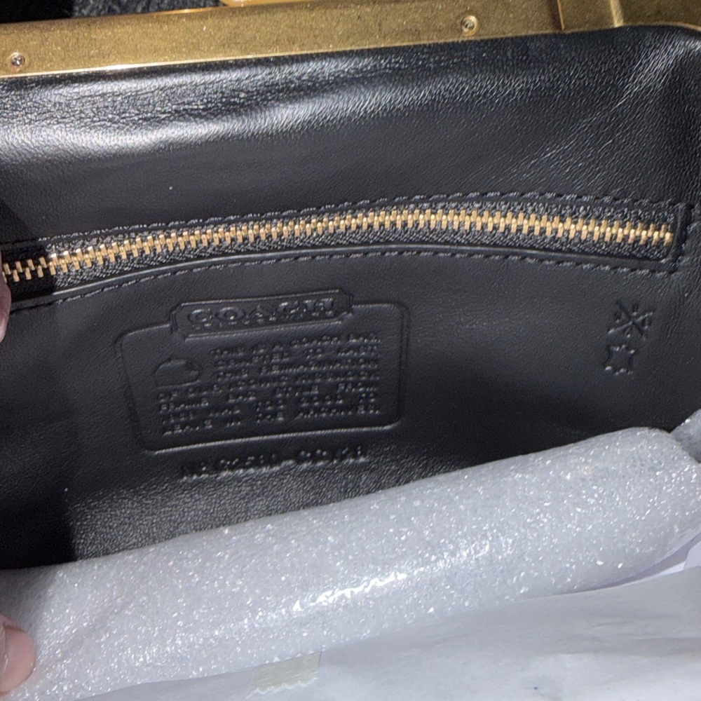 Coach Kisslock Frame Bag 16 V2 w/ 2 Straps Brass/Black Glovetanned Leather NWT - Picture 13 of 16